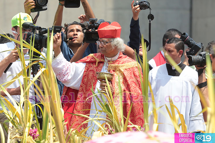 Iglesia cat&oacute;lica inicia solemnidad de Semana Santa